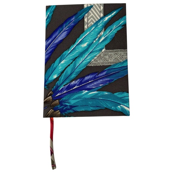 Hermes Brazil Silk Notebook Multicolor Blue Grey Feather Motif New With Box - Picture 4 of 8